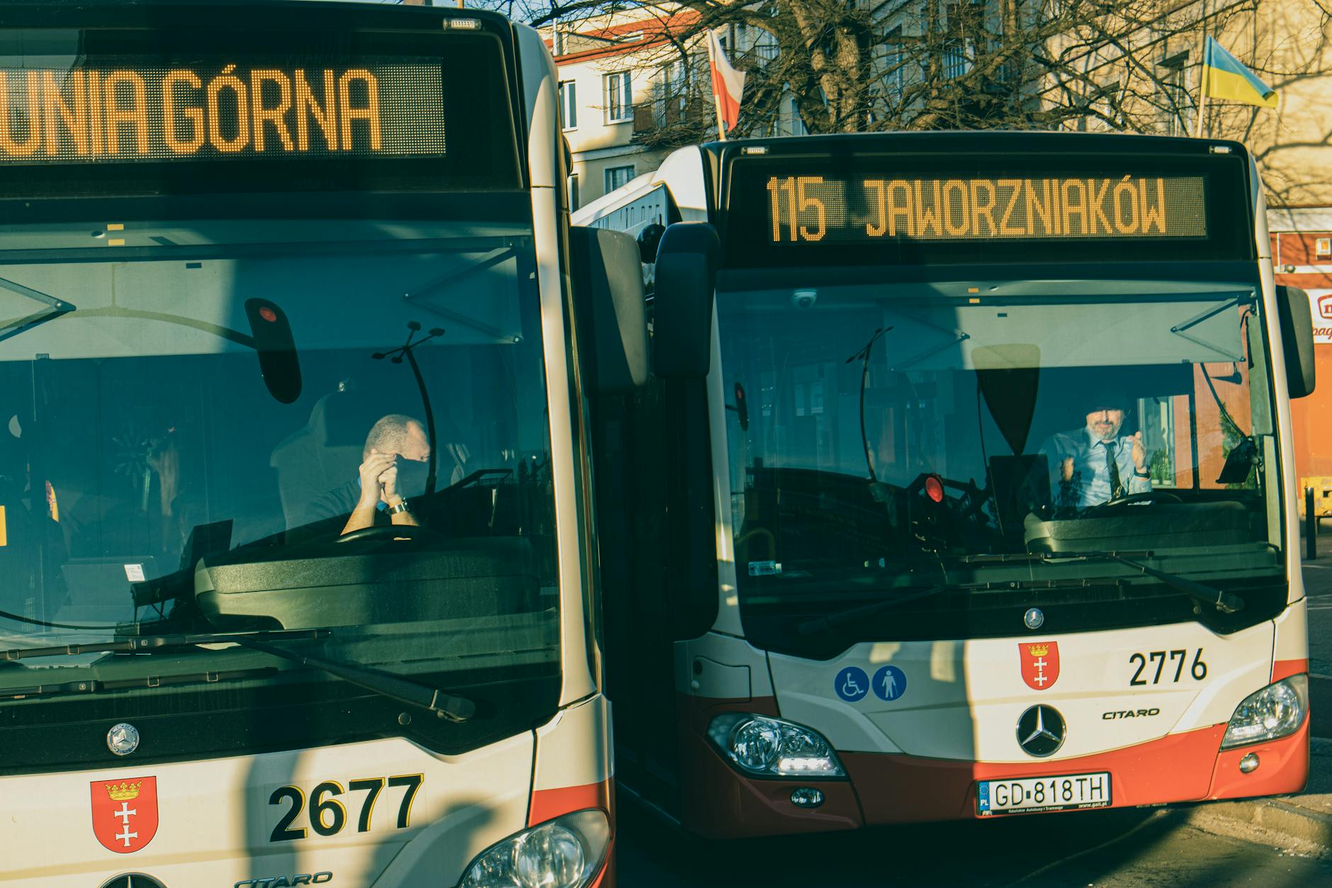 Opóźnienia autobusów w Pruszczu Gdańskim: Czy to problem dla pasażerów?